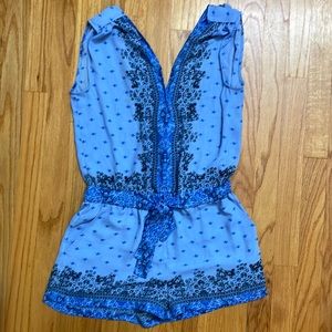 BCBG Maxazria XS Blue Romper
